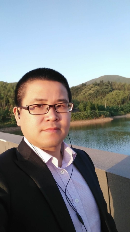 顾律师的第三张照片--无锡闪婚服务中心