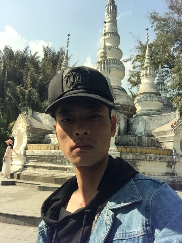 非诚勿扰的第一张照片--无锡闪婚服务中心