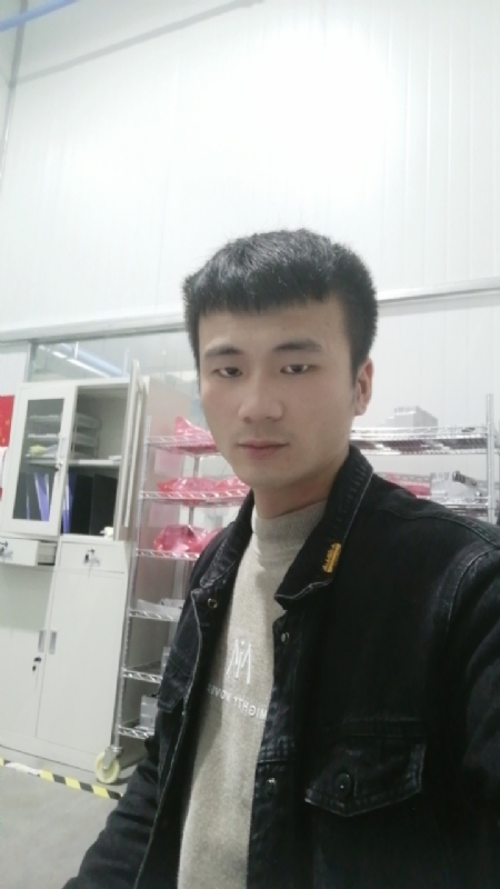 淡淡爱的第一张照片--无锡闪婚服务中心
