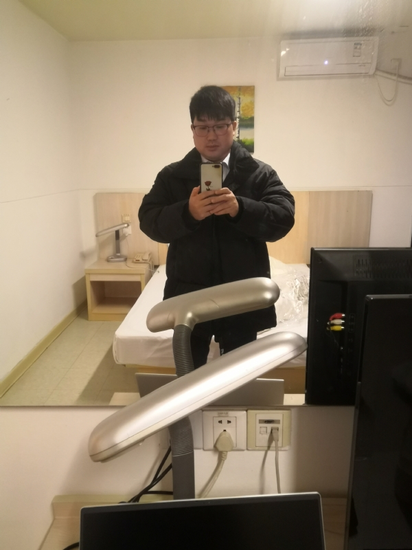 胡先生的第二张照片--无锡闪婚服务中心
