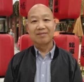 教师作家诗人的第一张照片--无锡闪婚服务中心