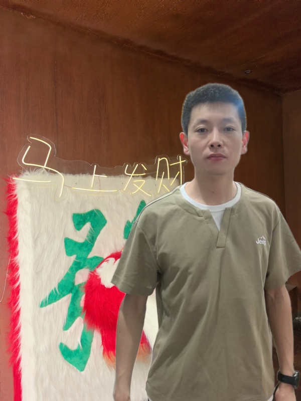 寻光的第一张照片--无锡闪婚服务中心